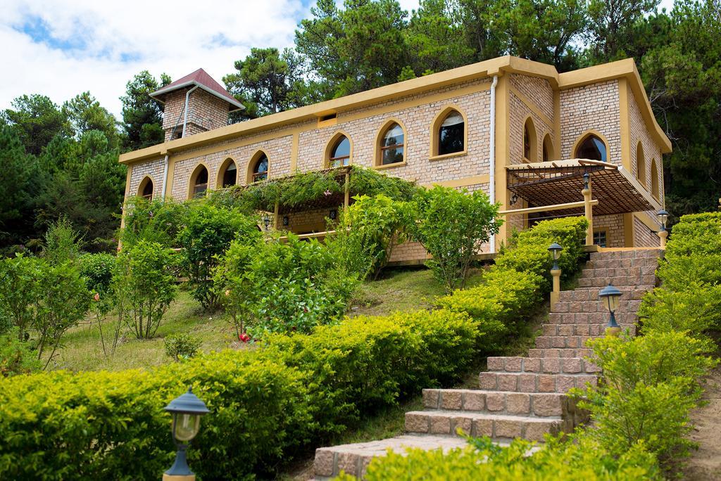 Le Chateau Du Lac De Mantasoa Екстериор снимка